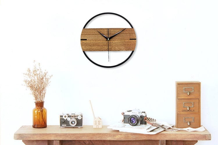 Creative fashion home log simple literary decoration wall clock living room personalized clock wall clock wall clock wood clock