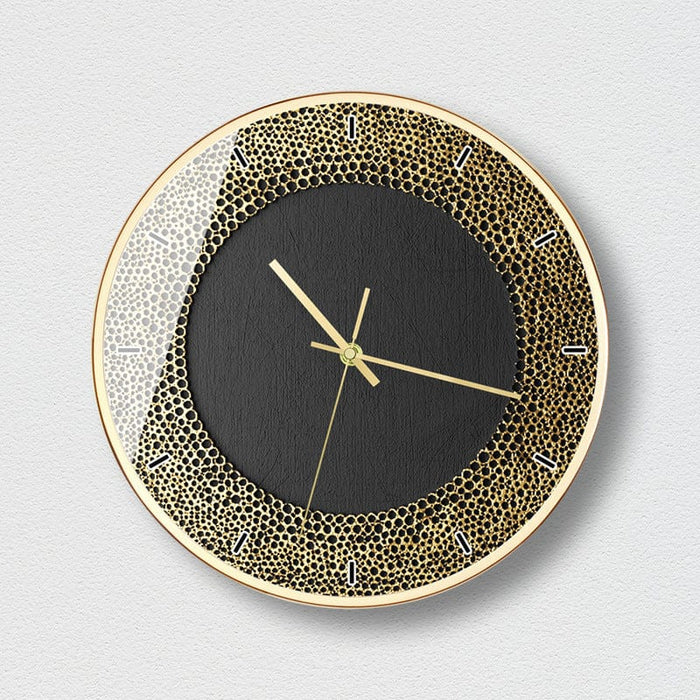 Simple striped wall clock, living room bedroom wall watch, personality creative black gold art atmosphere clock wall clock O105